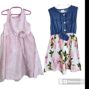 Bundle of 2 girls holidays and summer dress 👗
